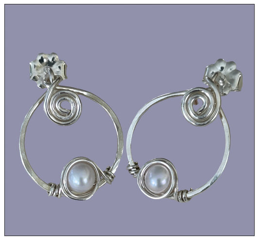 Freshwater Pearl Post Earrings